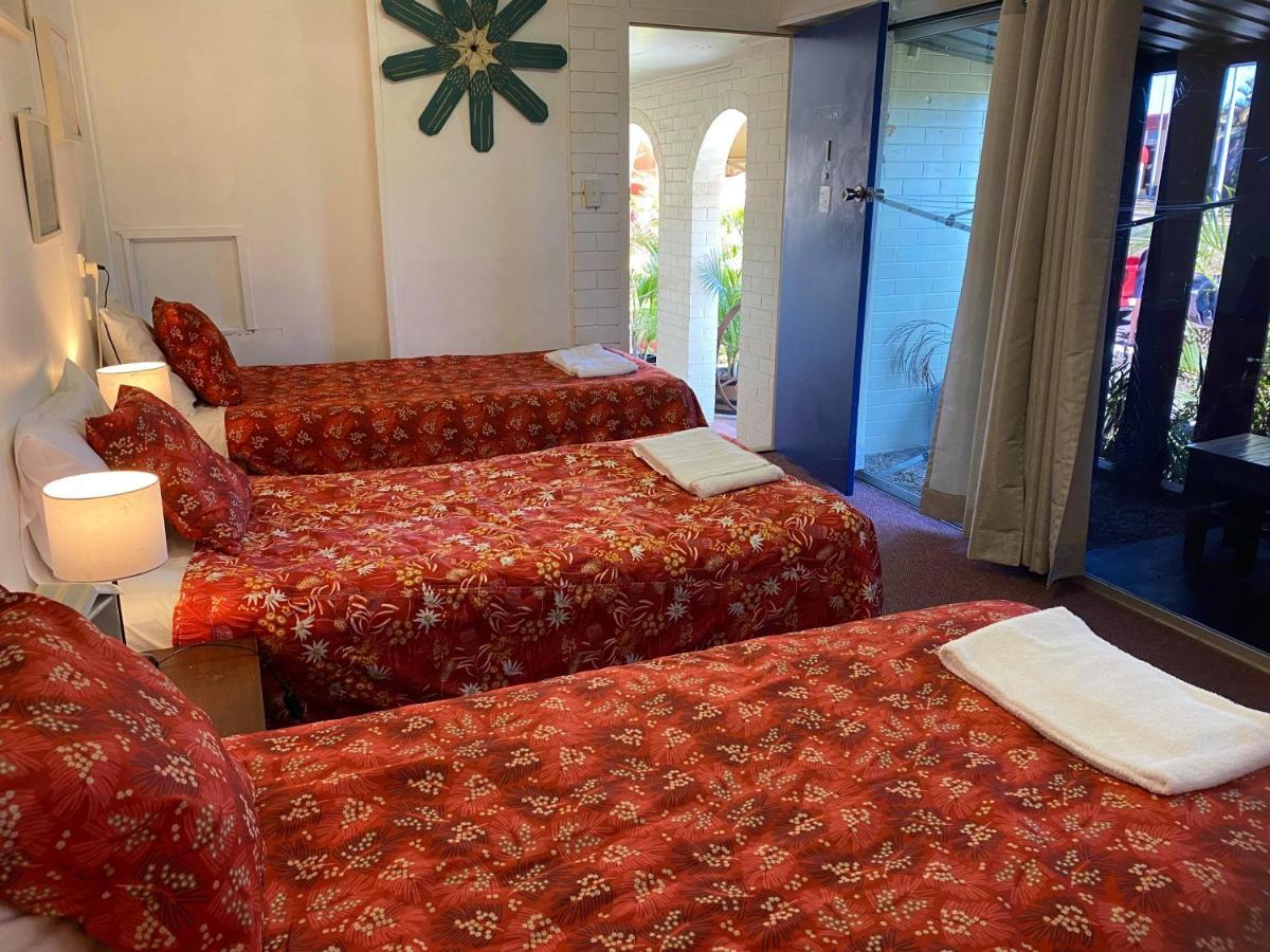Bundaberg Coral Villa Motor Inn Extérieur photo