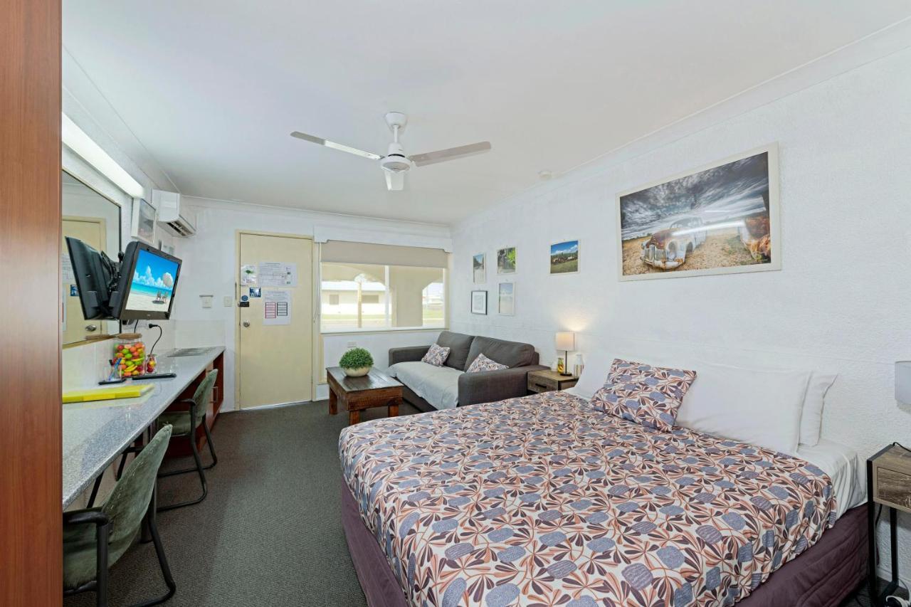 Bundaberg Coral Villa Motor Inn Extérieur photo