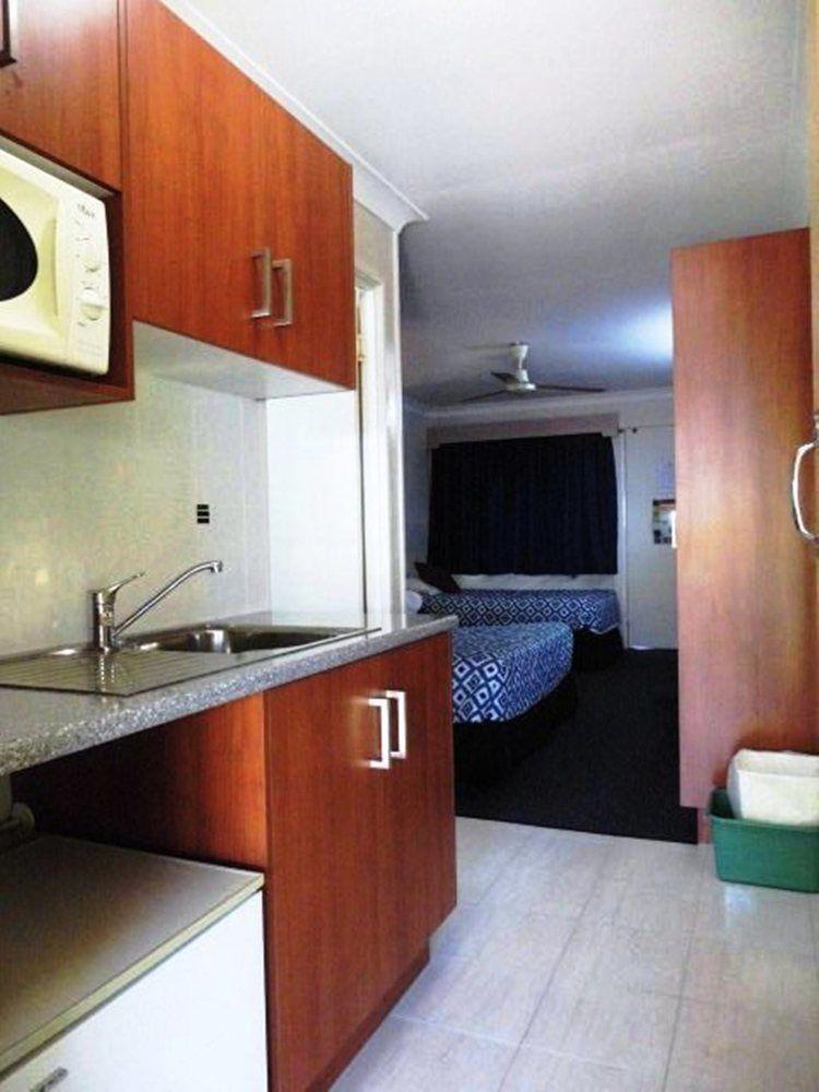 Bundaberg Coral Villa Motor Inn Extérieur photo