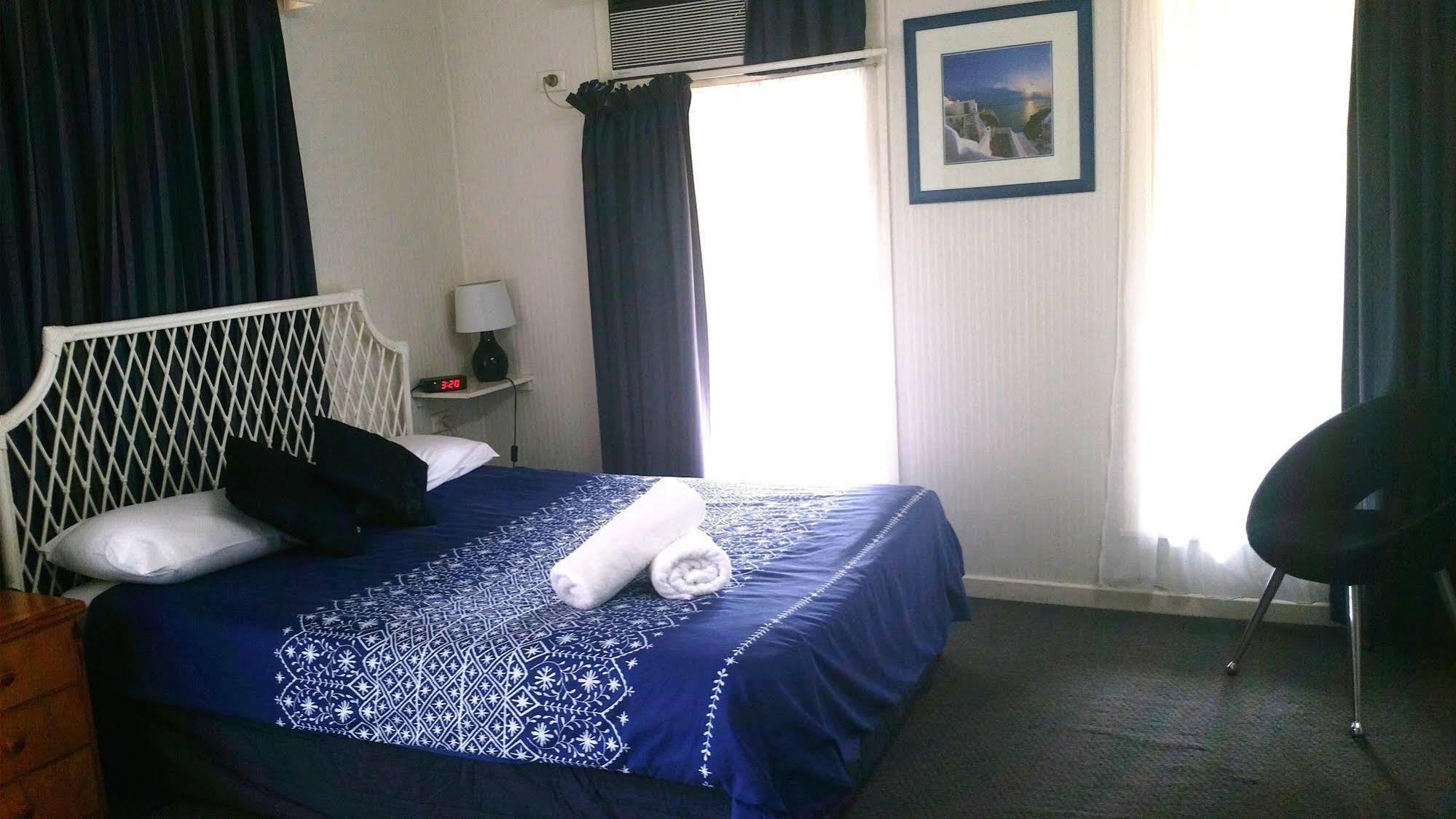 Bundaberg Coral Villa Motor Inn Extérieur photo