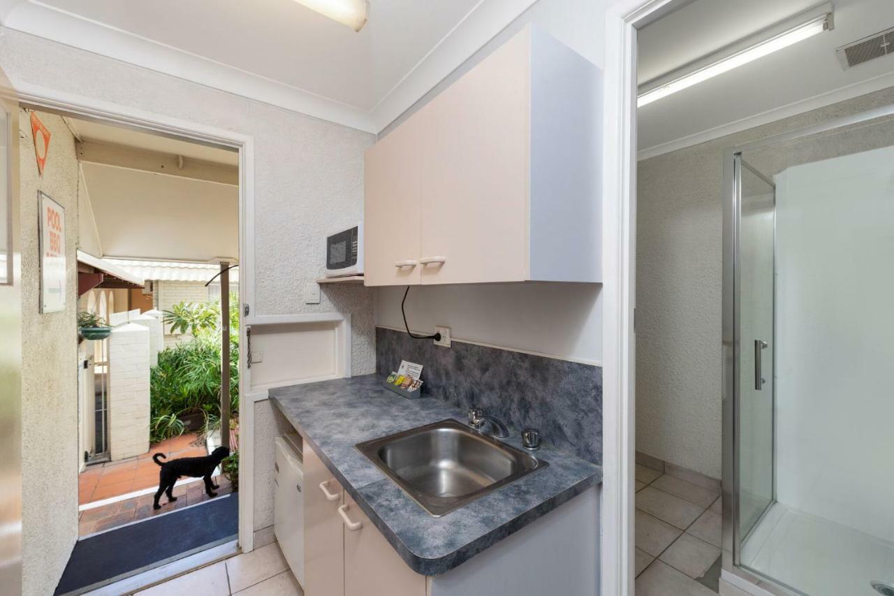 Bundaberg Coral Villa Motor Inn Extérieur photo